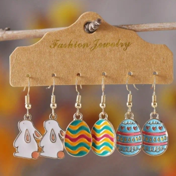 Jewelry - New 3 pair Easter earrings